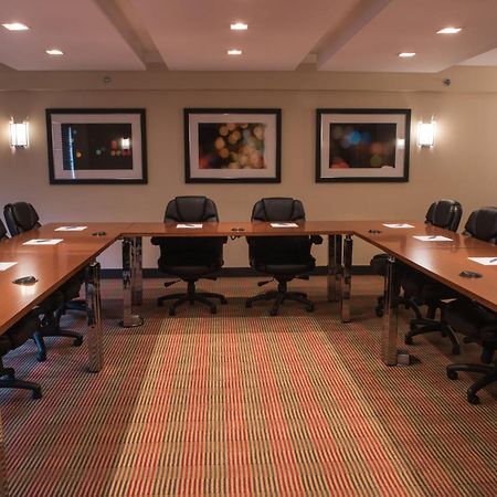 Four Points By Sheraton Winnipeg South Extérieur photo