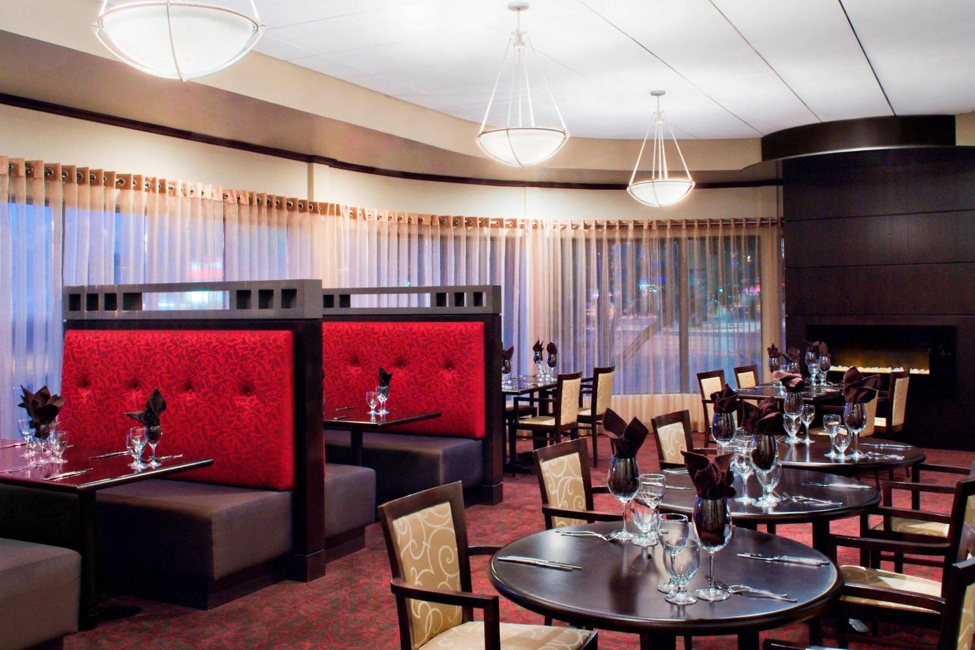 Four Points By Sheraton Winnipeg South Extérieur photo